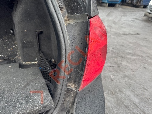 BMW 3 SERIES TOURING E91 2009 2.0 PETROL Driver O/S Tail Light