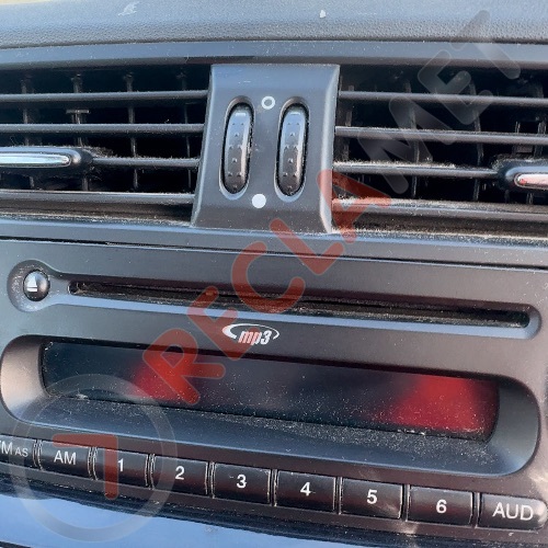 FIAT 500 LOUNGE MK2 312 3P 2008-2012 STEREO RADIO CD PLAYER