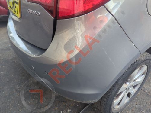 VAUXHALL MERIVA B 2010-2017 MK2 Complete Rear Bumper 4xPDC in Pepperdust 40W