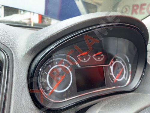 VAUXHALL Insignia A MK1 2013-2017 2.0 DIESEL Instrument Cluster