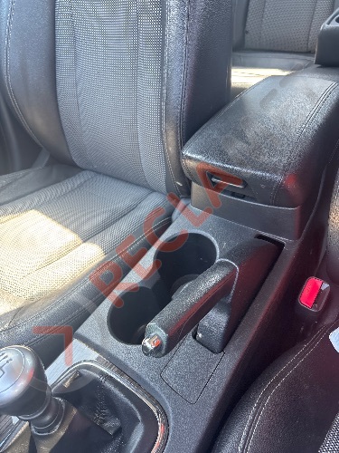 KIA Optima TF 2012-2013 1.7 Diesel Centre Console